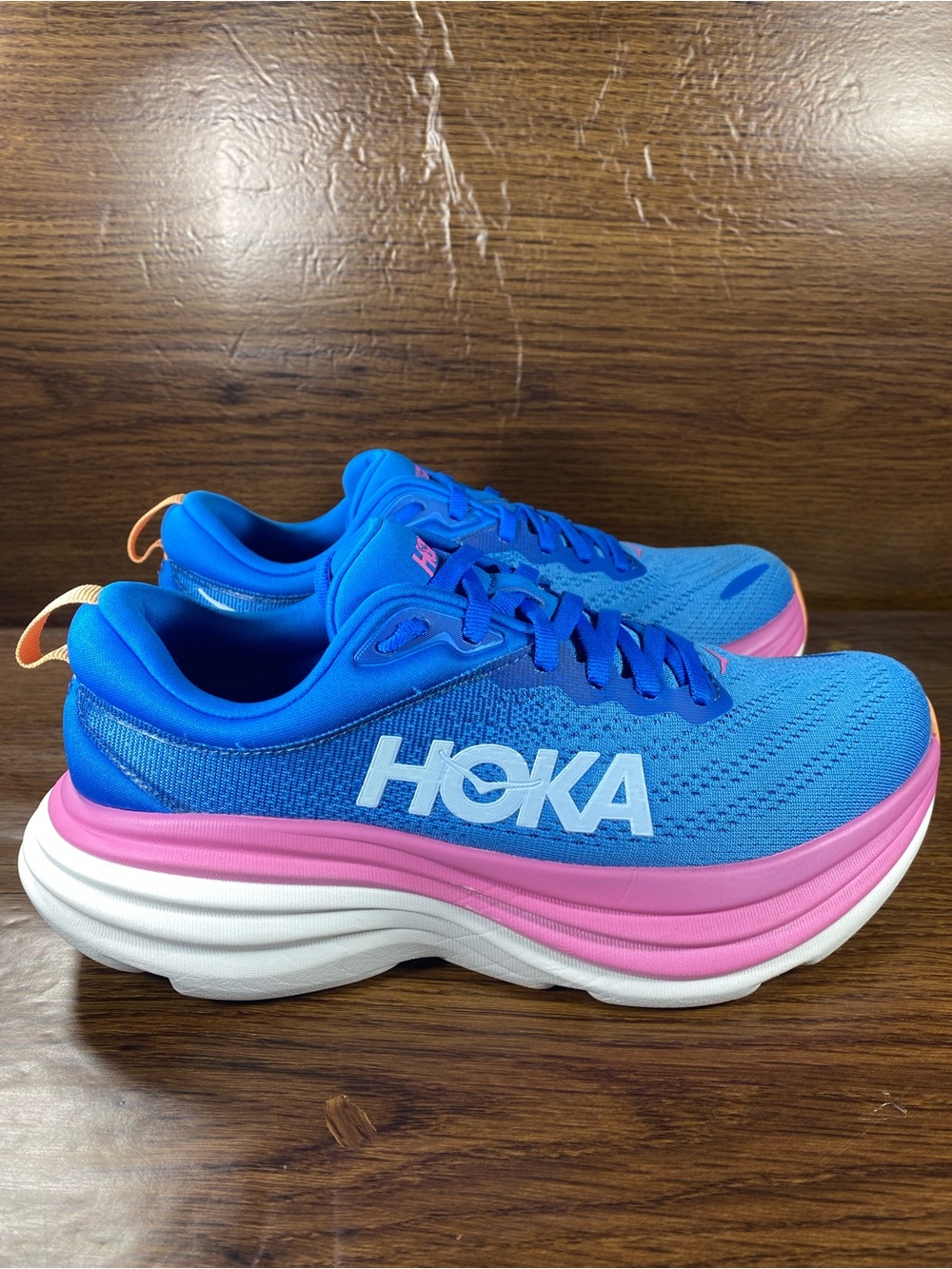 Hoka Bondi 8 women’s shoe size 7 (read)